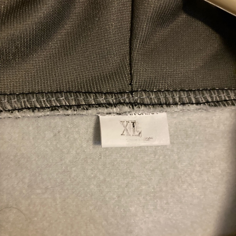 MENS SWEATSHIRT - Picture 3 of 6